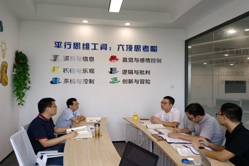 图片 1.jpg 图片 1.jpg